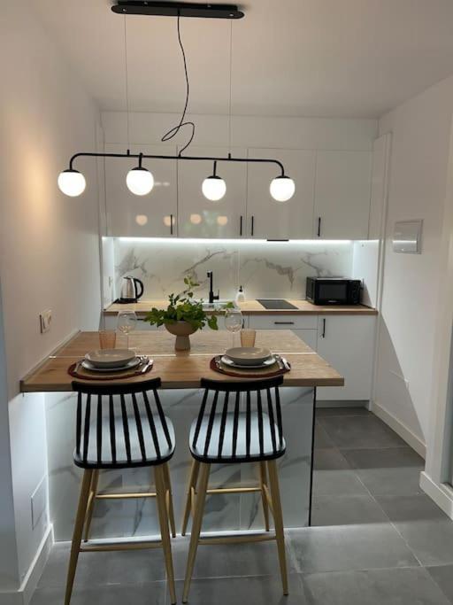 Puerto Banus Eddie Suite Μαρμπέλλα Εξωτερικό φωτογραφία