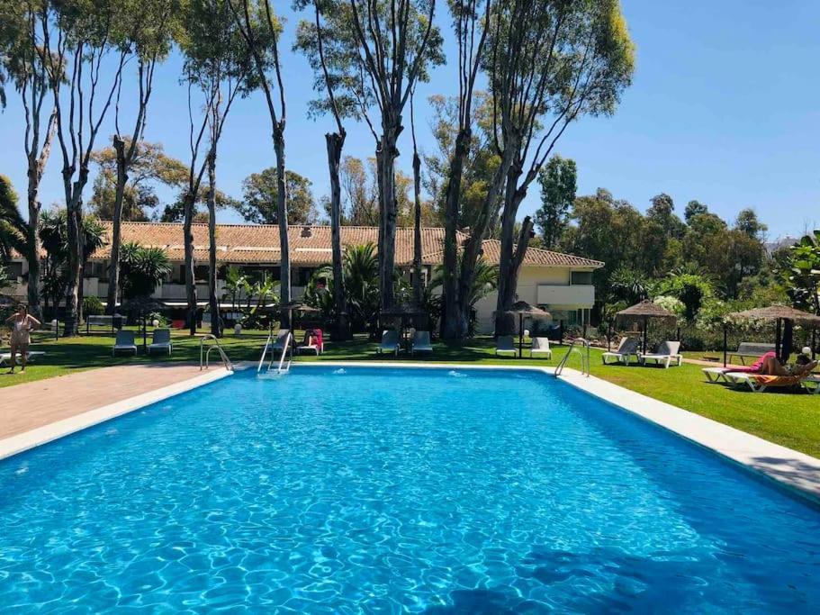 Puerto Banus Eddie Suite Μαρμπέλλα Εξωτερικό φωτογραφία